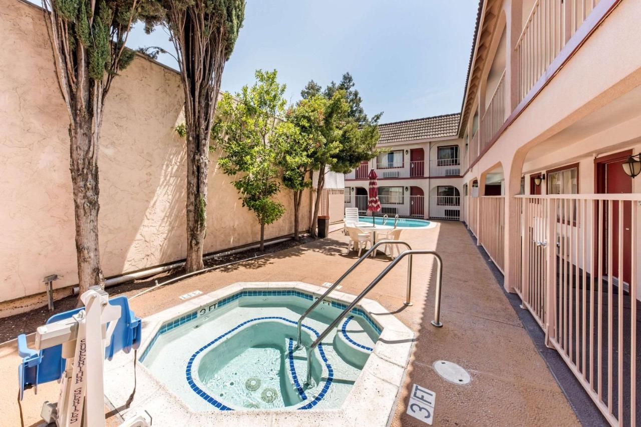 Econo Lodge Gilroy Exterior foto