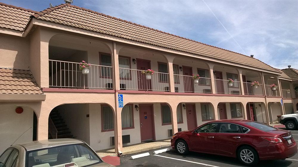 Econo Lodge Gilroy Exterior foto